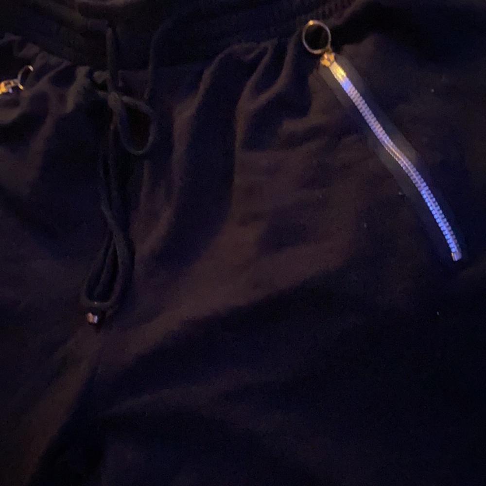 pants - Picture 2 of 3